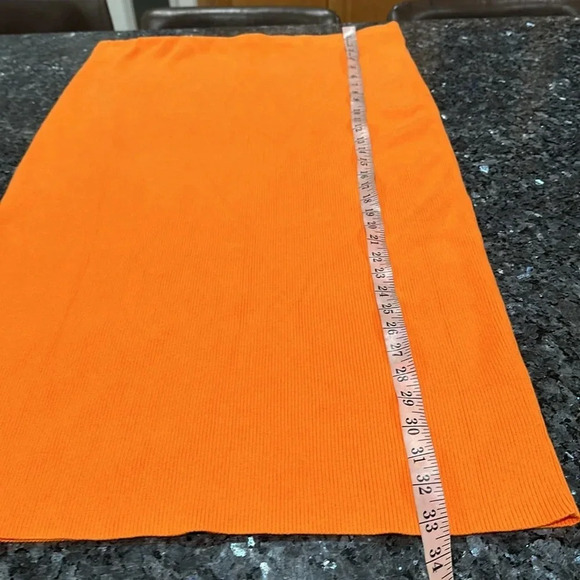 Express Mid Rise Ribbed Midi Sweater Skirt - Picture 5 of 9